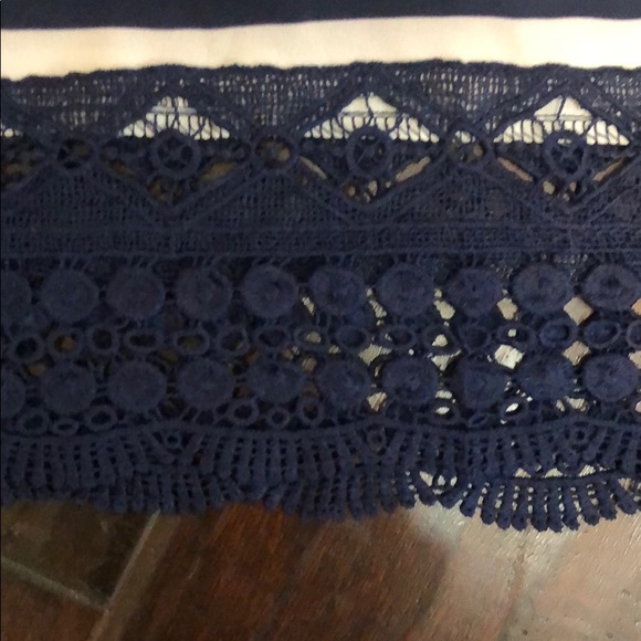 🔵⚪️ Blue /white striped top ⚪️🔵 - Picture 4 of 5